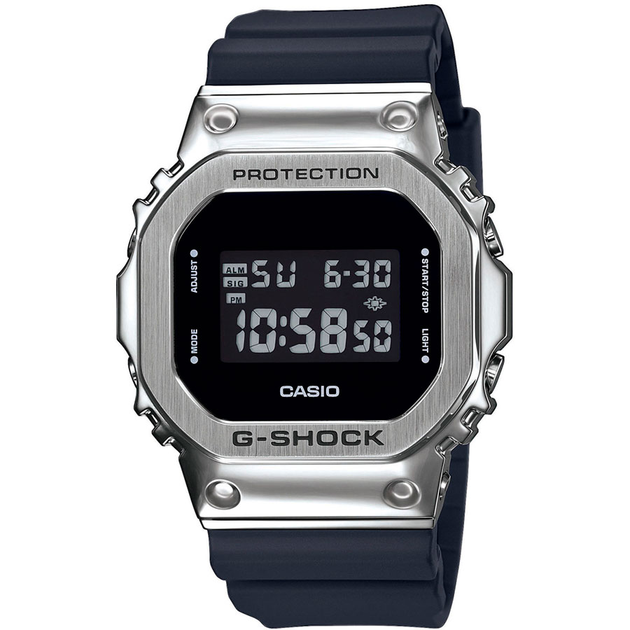 Часы Casio G-Shock GM-5600U-1
