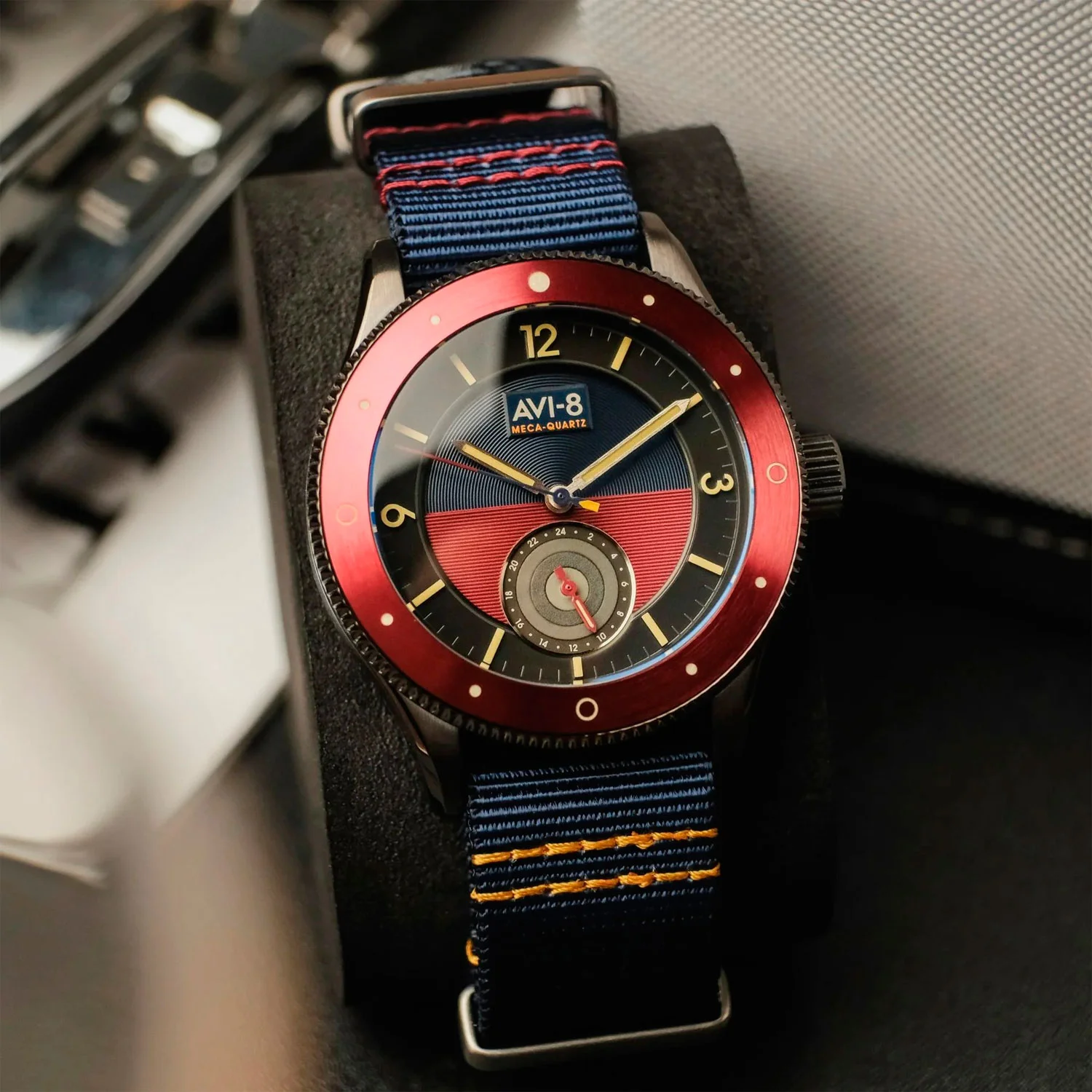 AVI-8 AV-4112-04