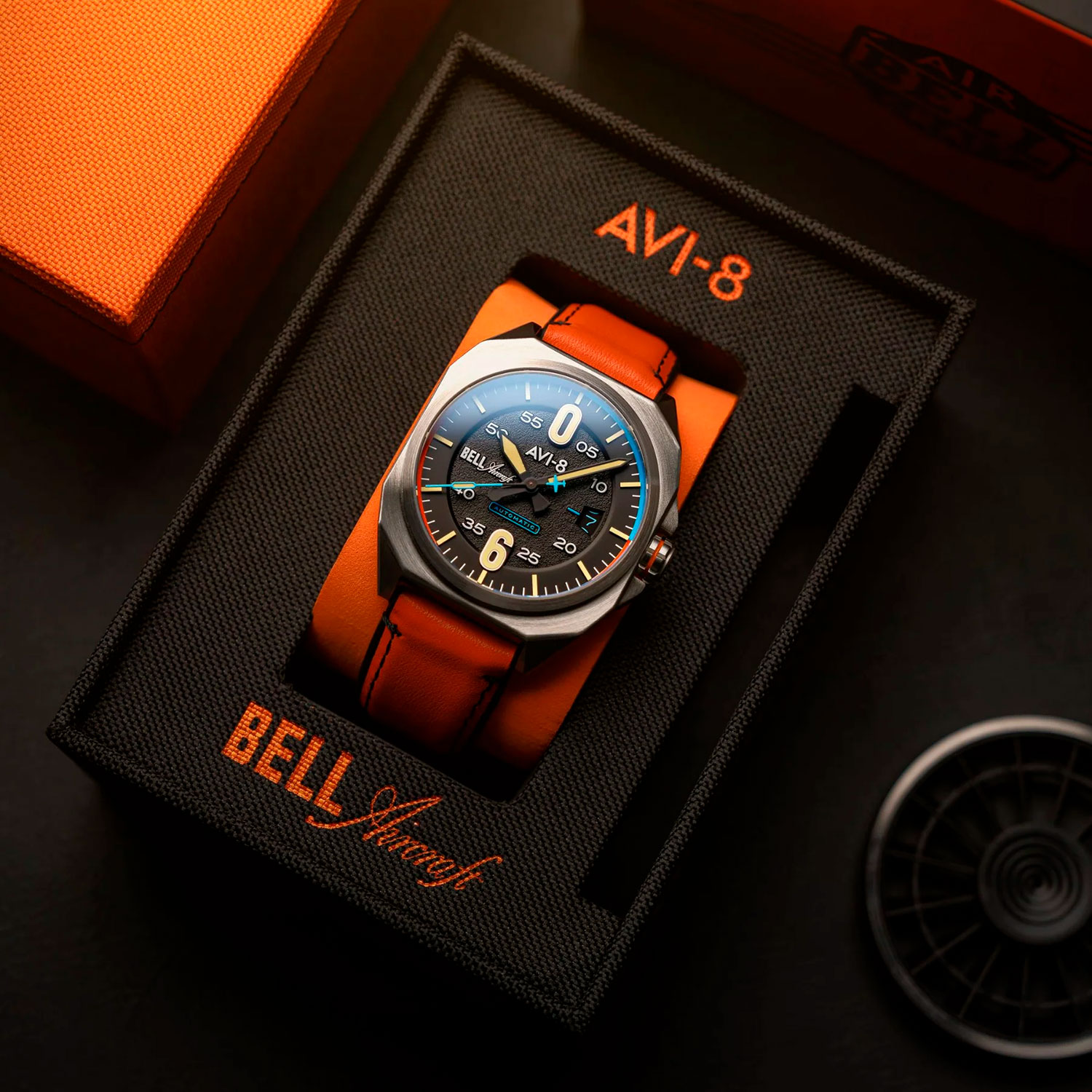 AVI-8 AV-4115-01
