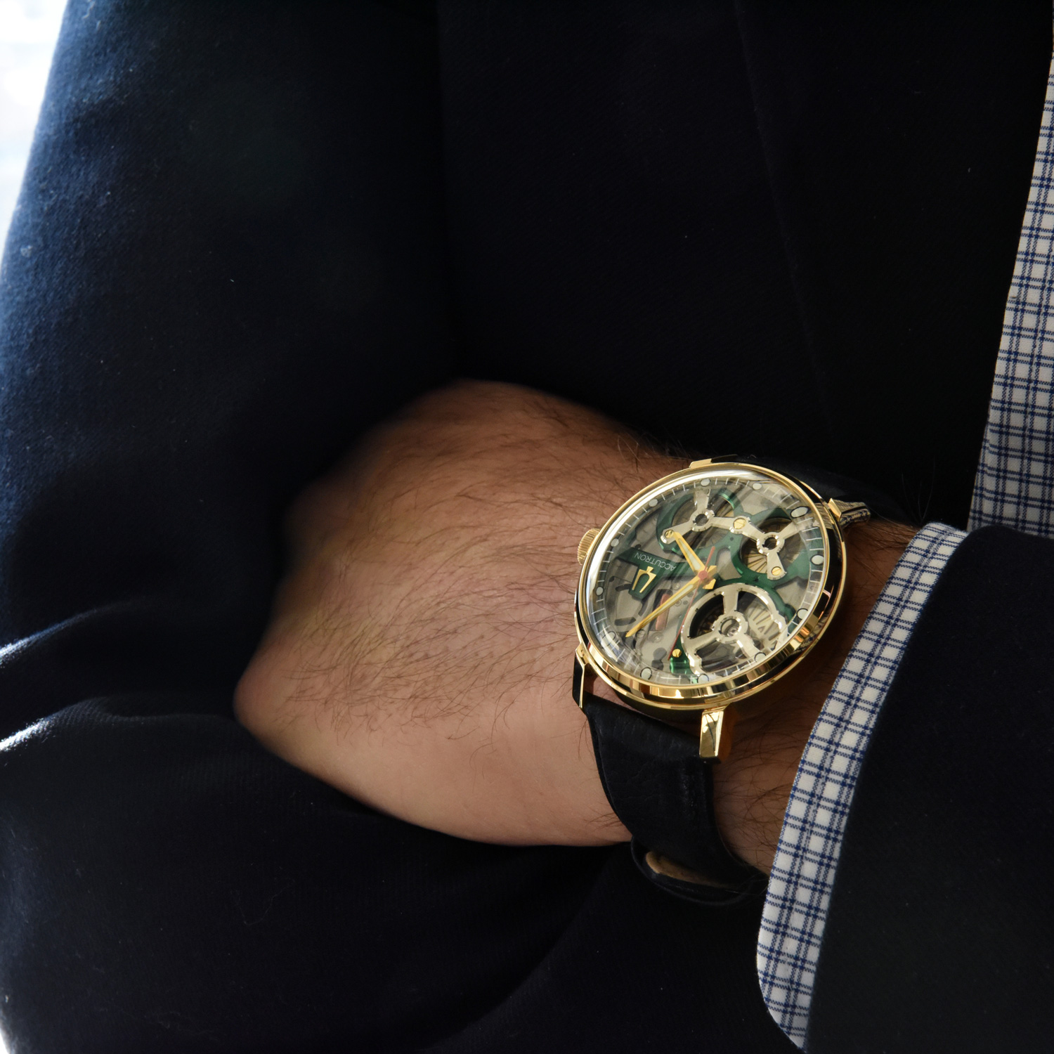 Accutron 2ES7A001