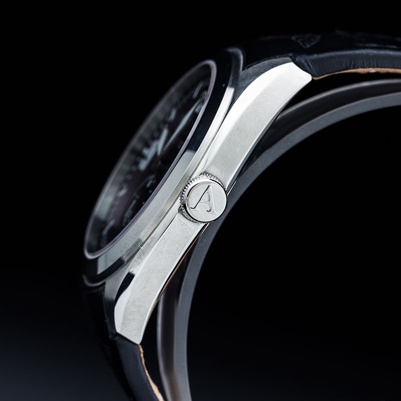 Aviator M.1.05.0.012.4
