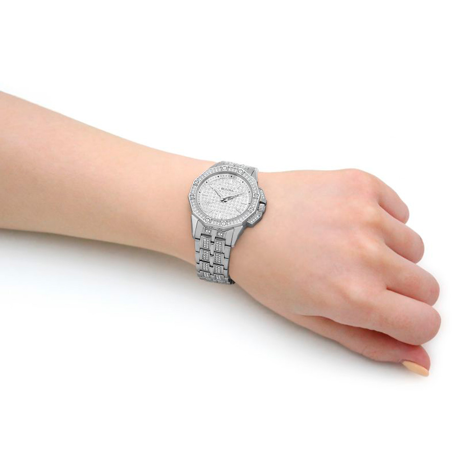 Bulova 96L305