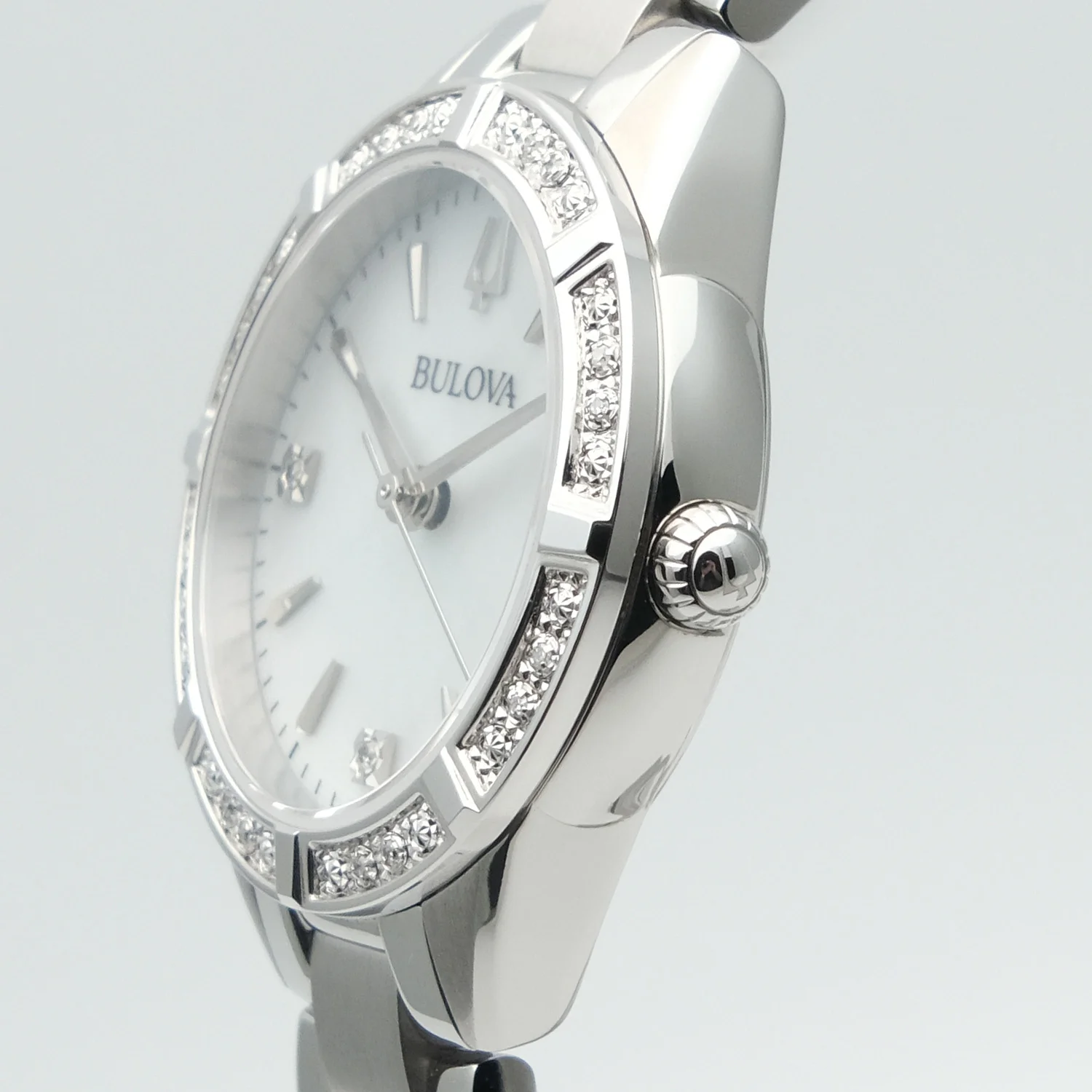 Bulova 96R253