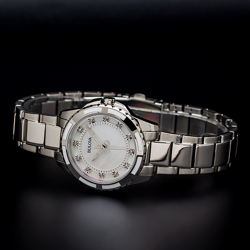 Bulova 96S144