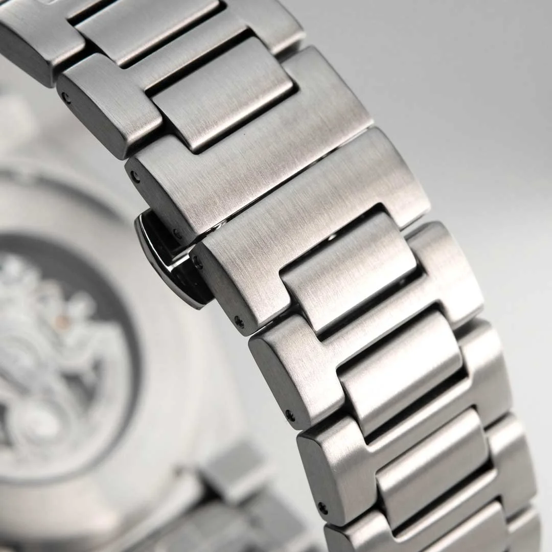 Earnshaw ES-8252-33