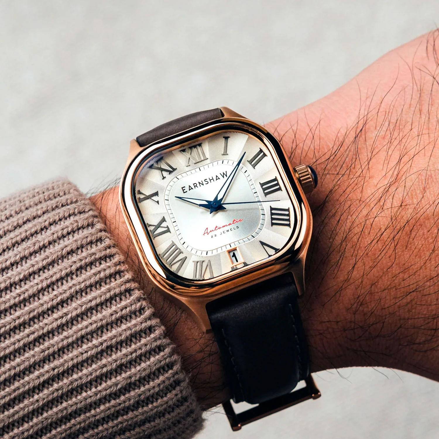 Earnshaw ES-8284-02