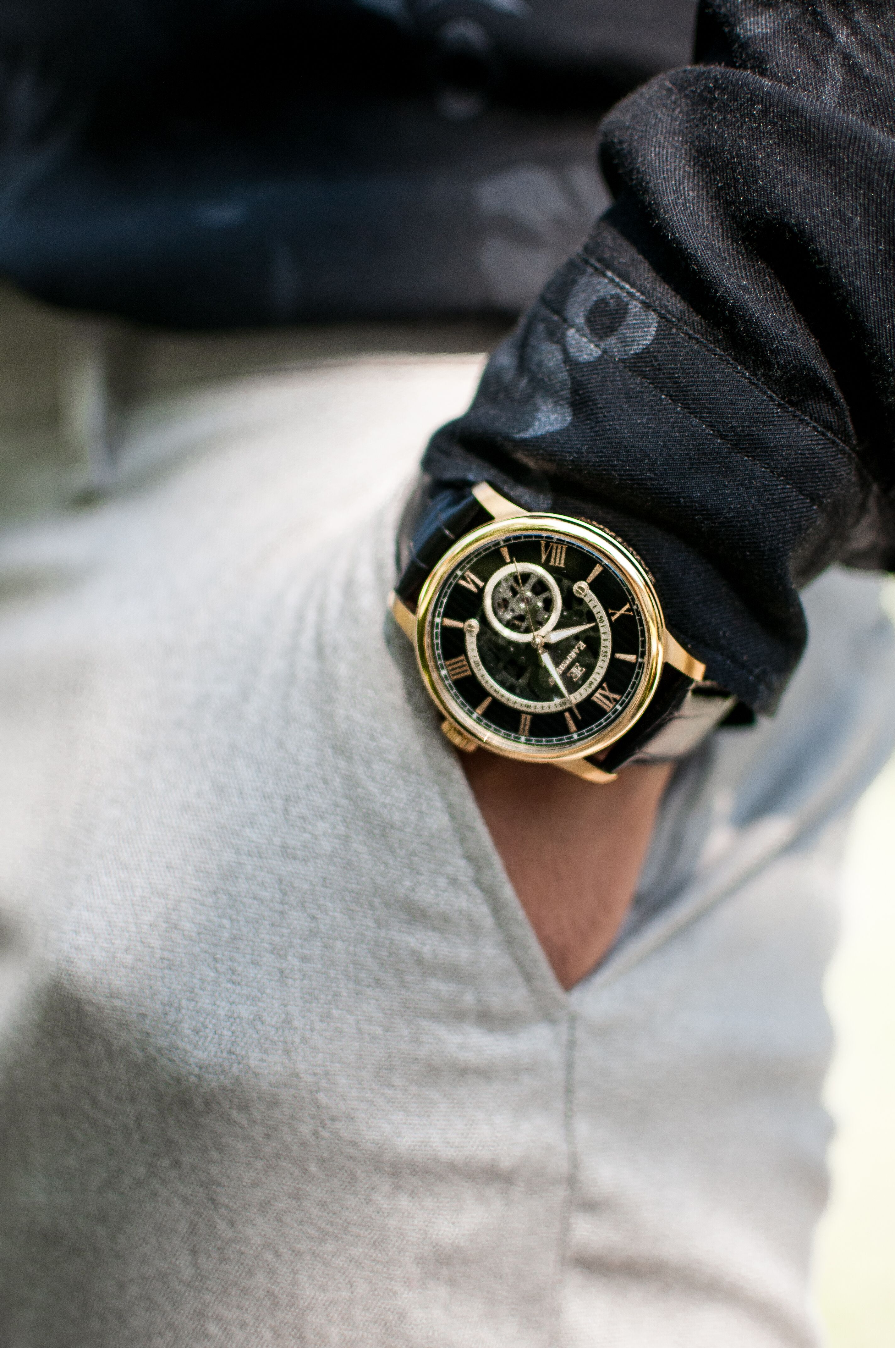 Earnshaw ES-8802-03