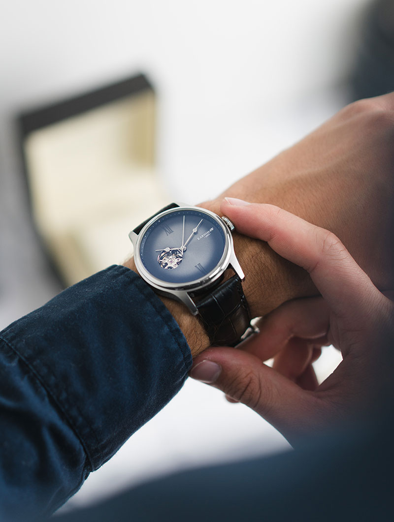 Earnshaw ES-8809-01