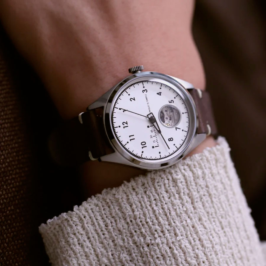 TACS TS2204A