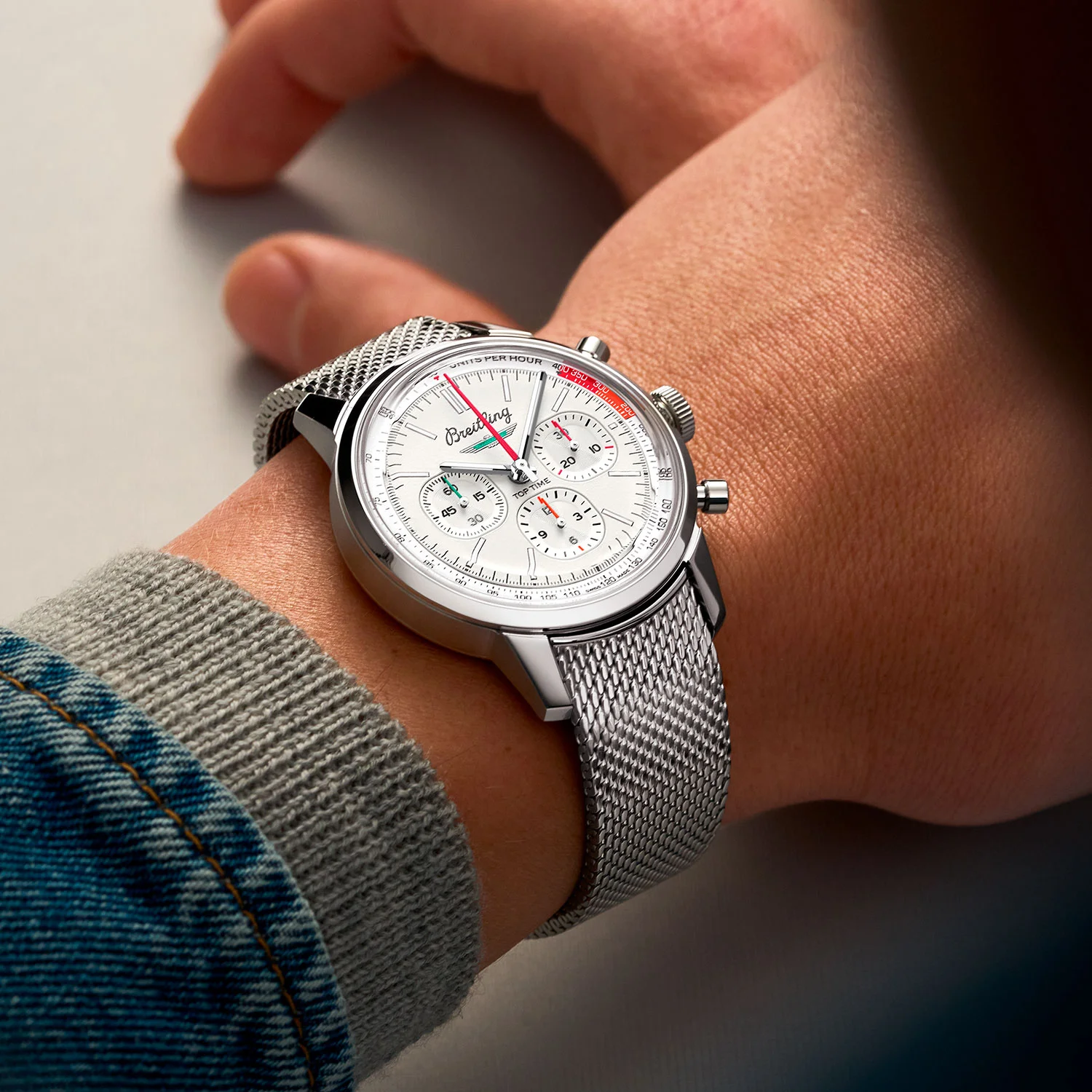 breitling AB01766A1A1A1