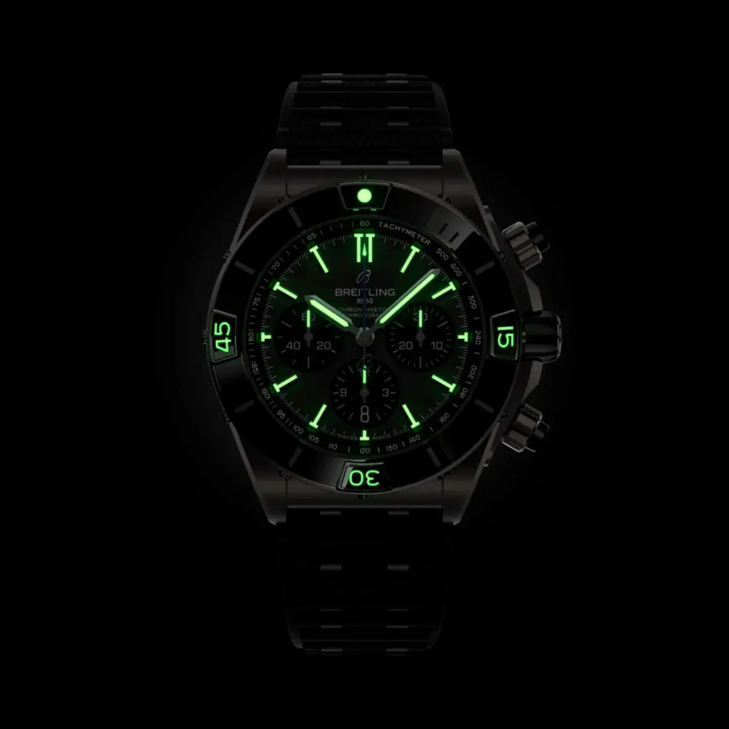 breitling EB0136251M1S1