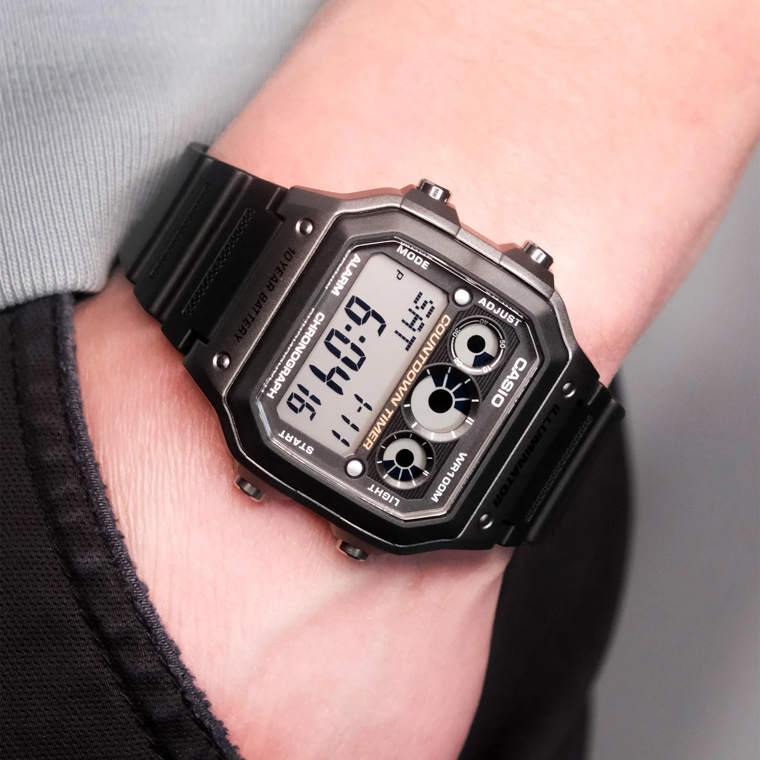 casio AE-1300WH-8A