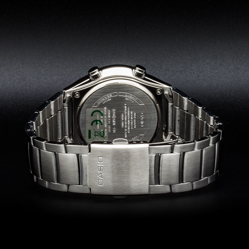 casio AMW-710D-1A