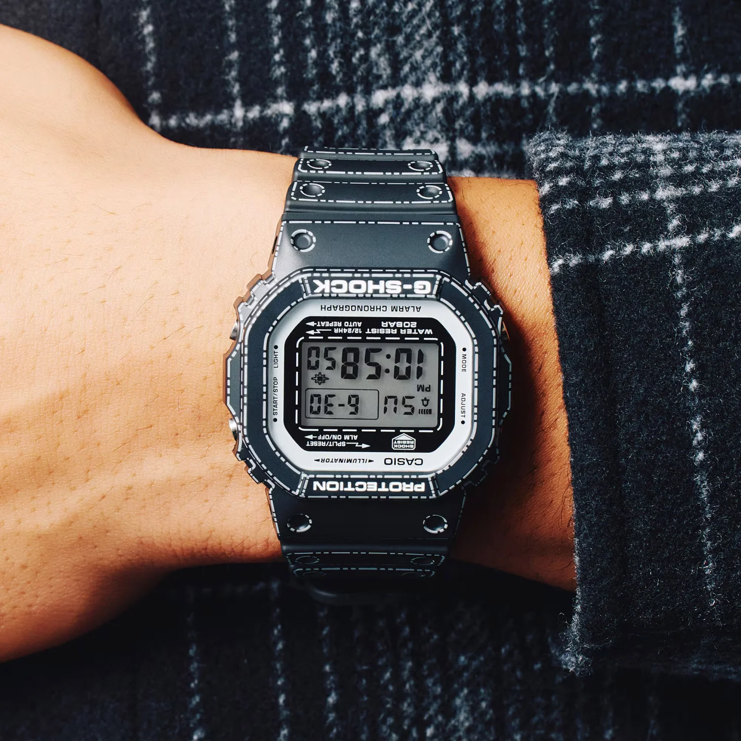 casio DW-5600RGM-1