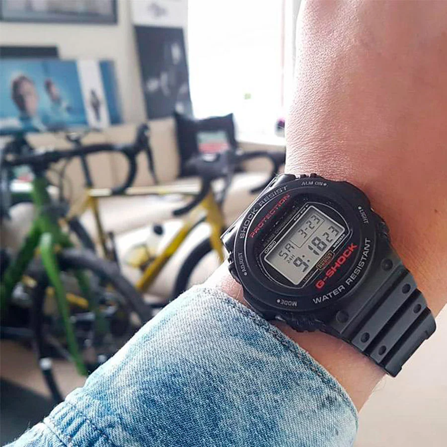casio DW-5750E-1
