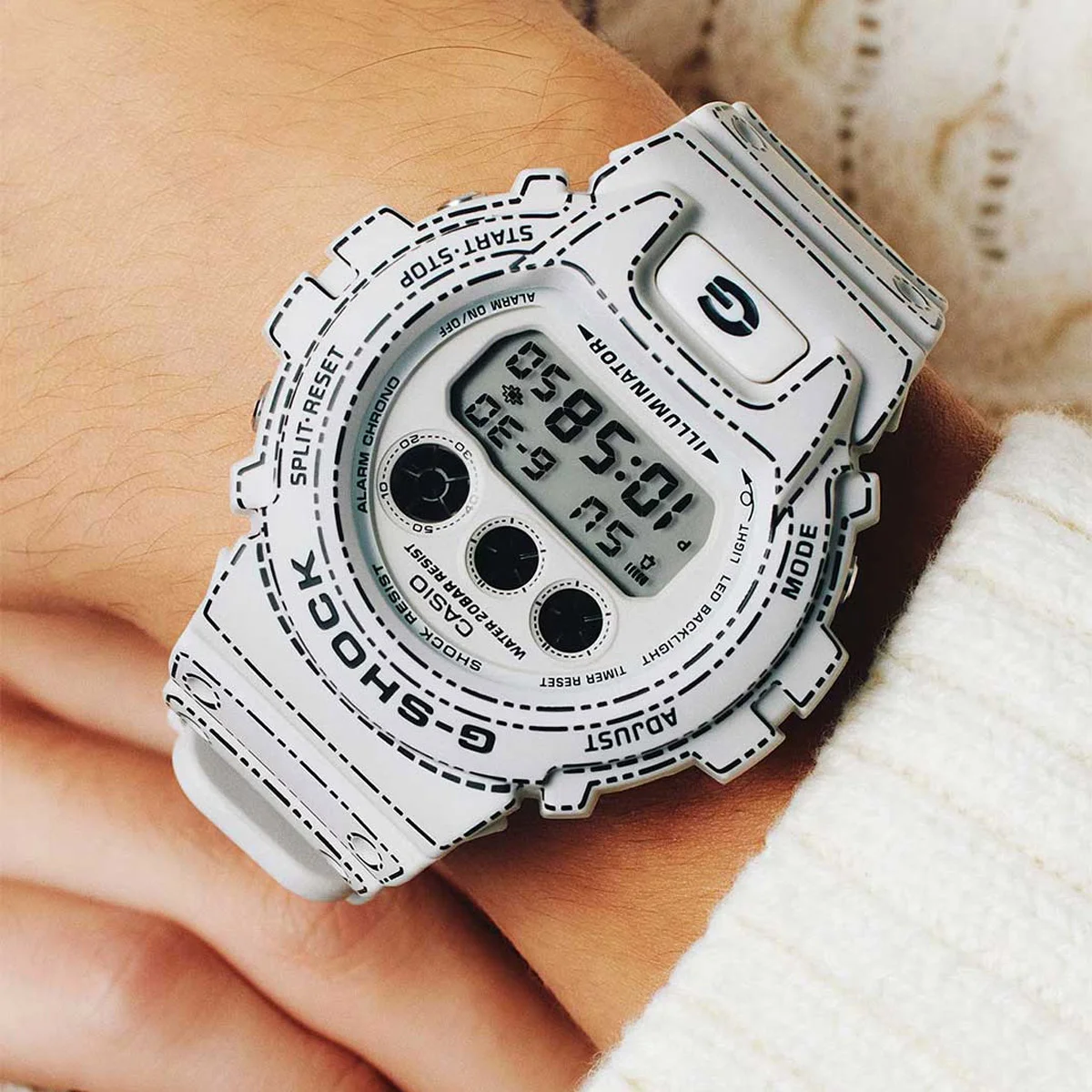casio DW-6900RGM-5