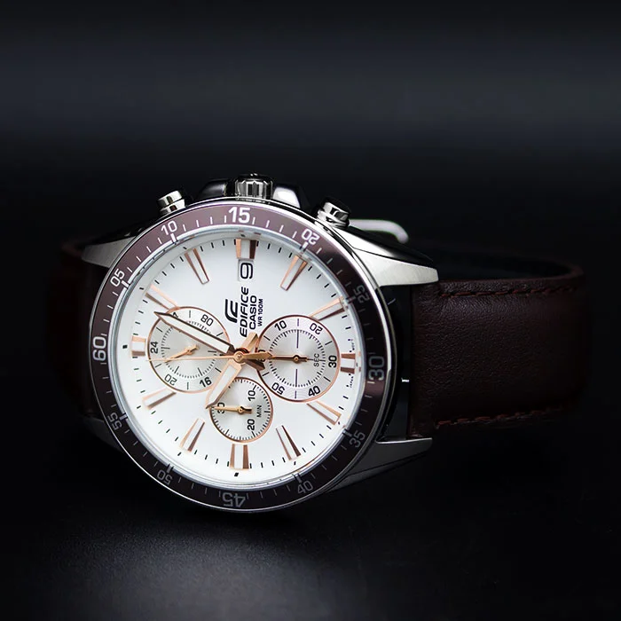 casio EFR-546L-7A