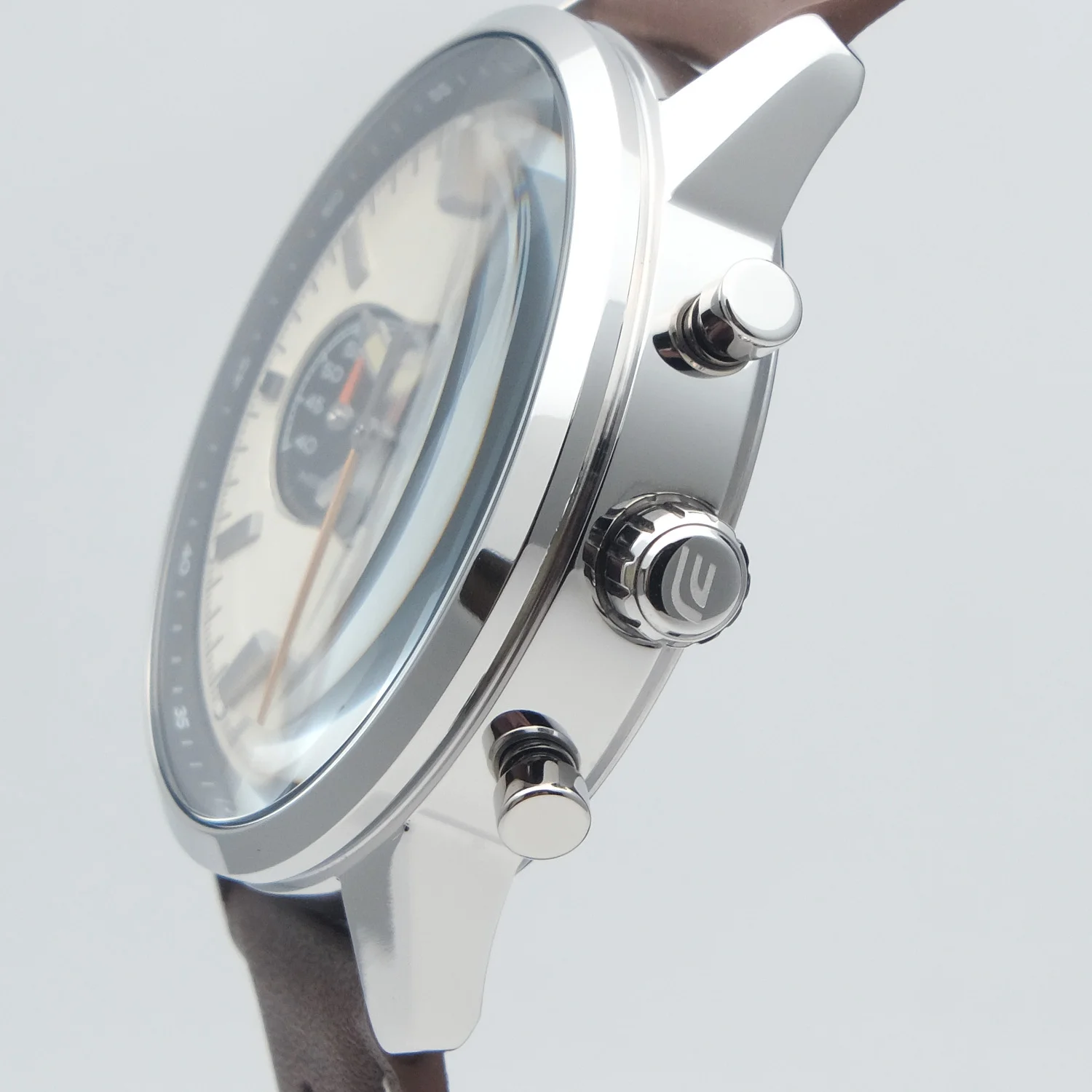 casio EFR-575L-7A