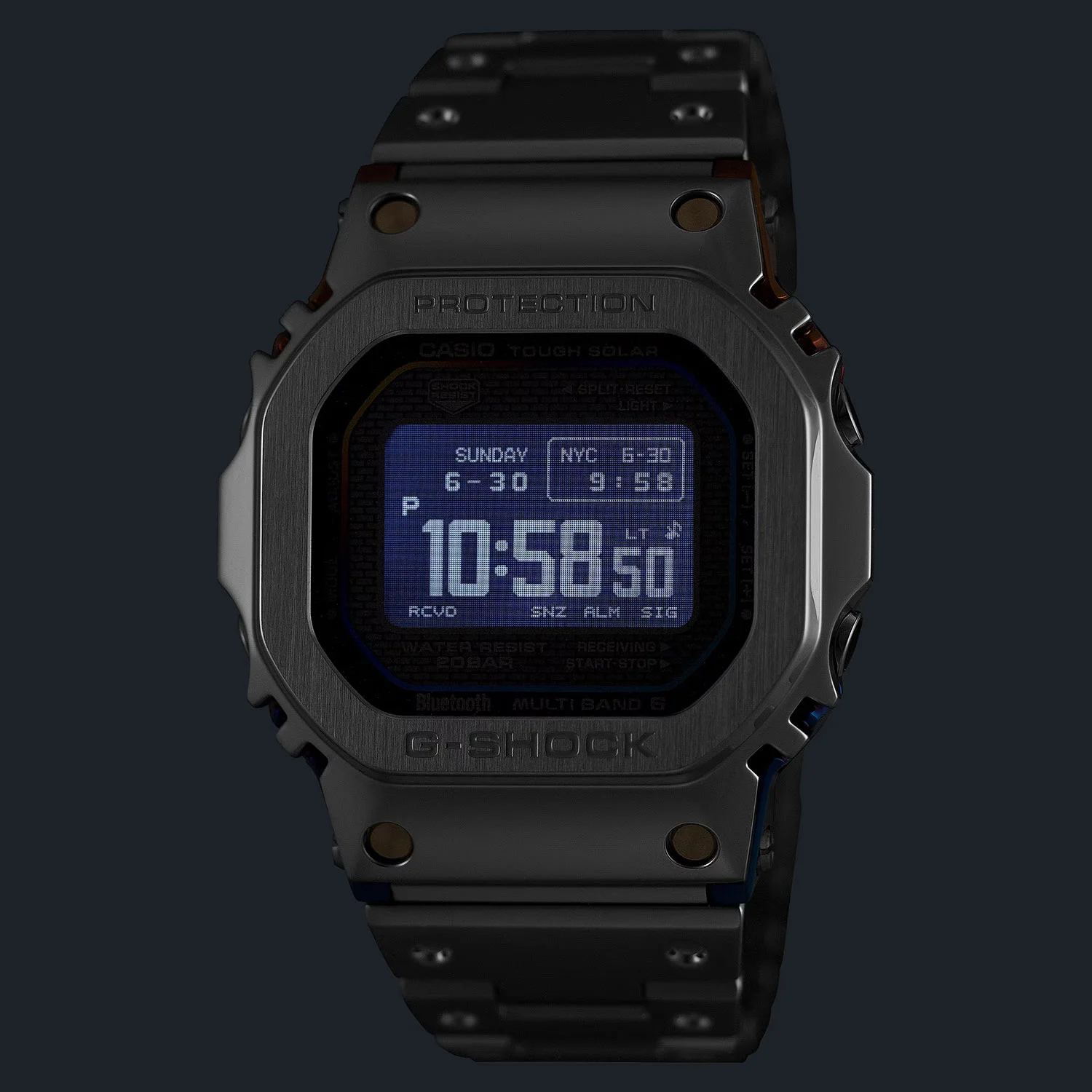 casio GMW-BZ5000RC-1