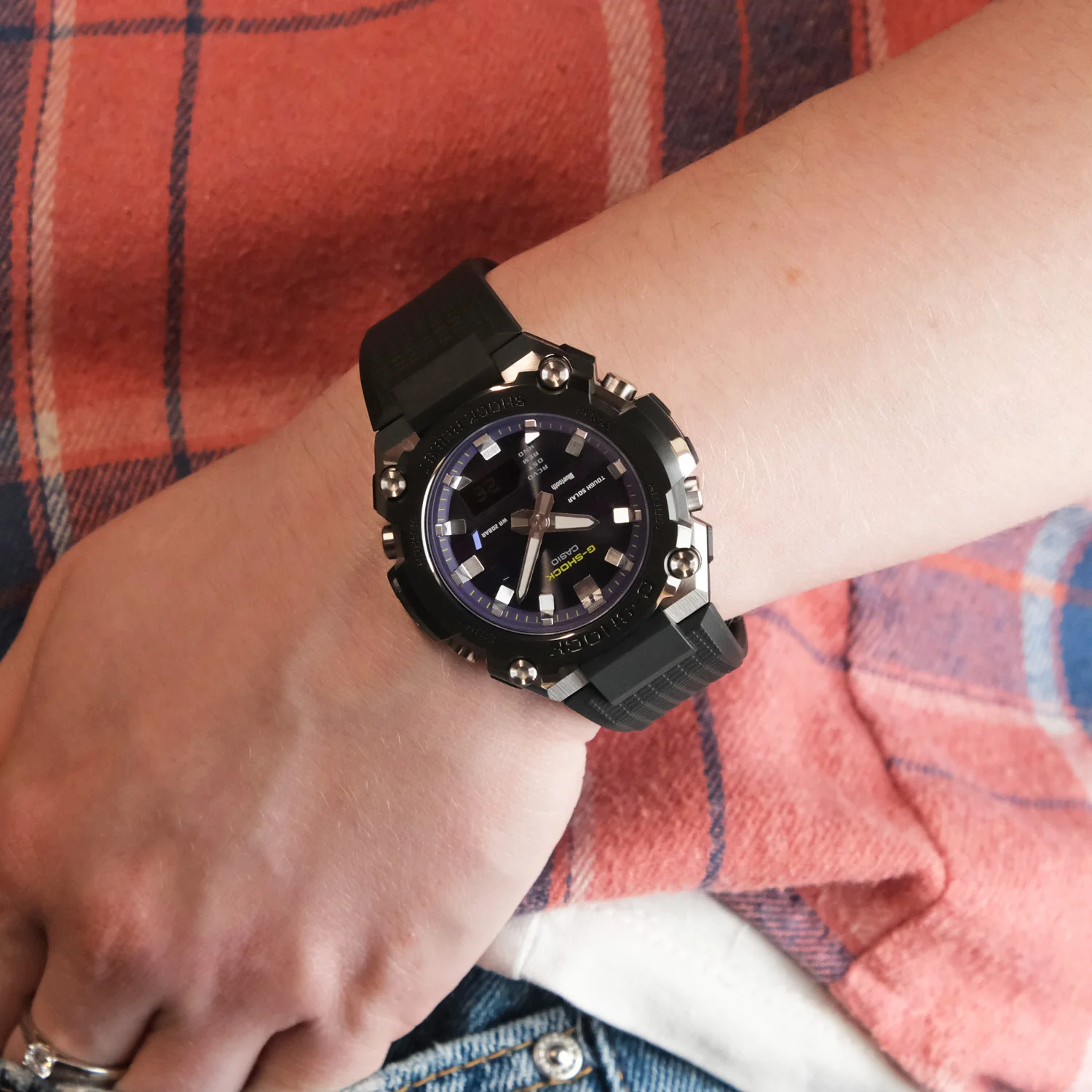 casio GST-B600A-1A6