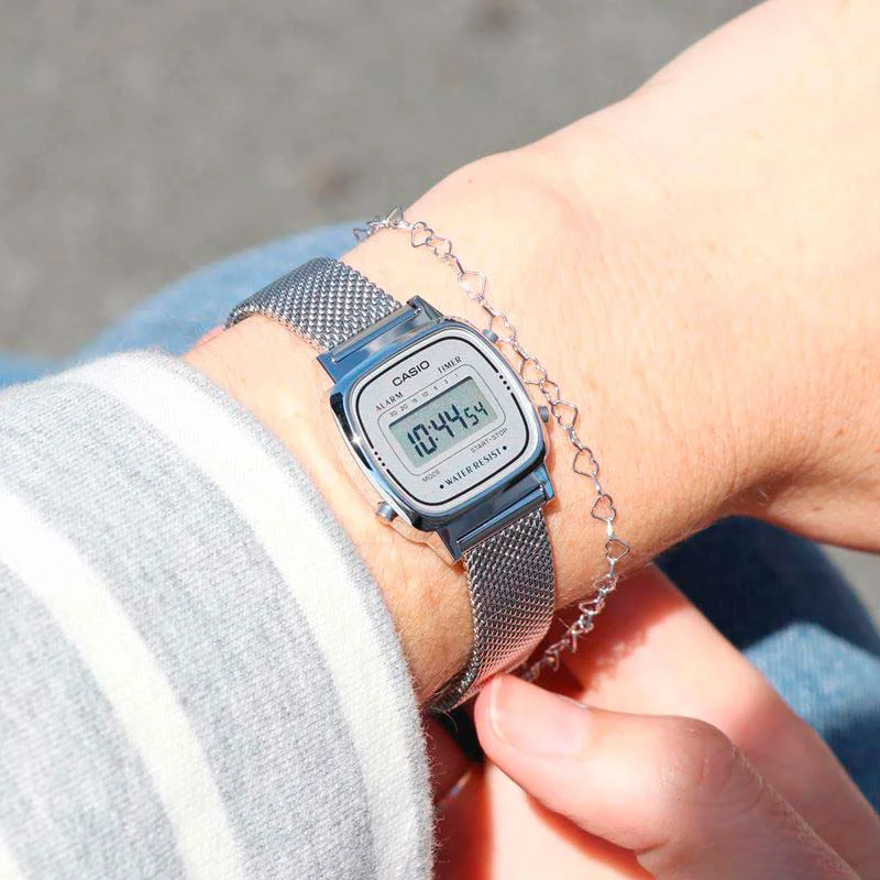 casio LA-670WEM-7E
