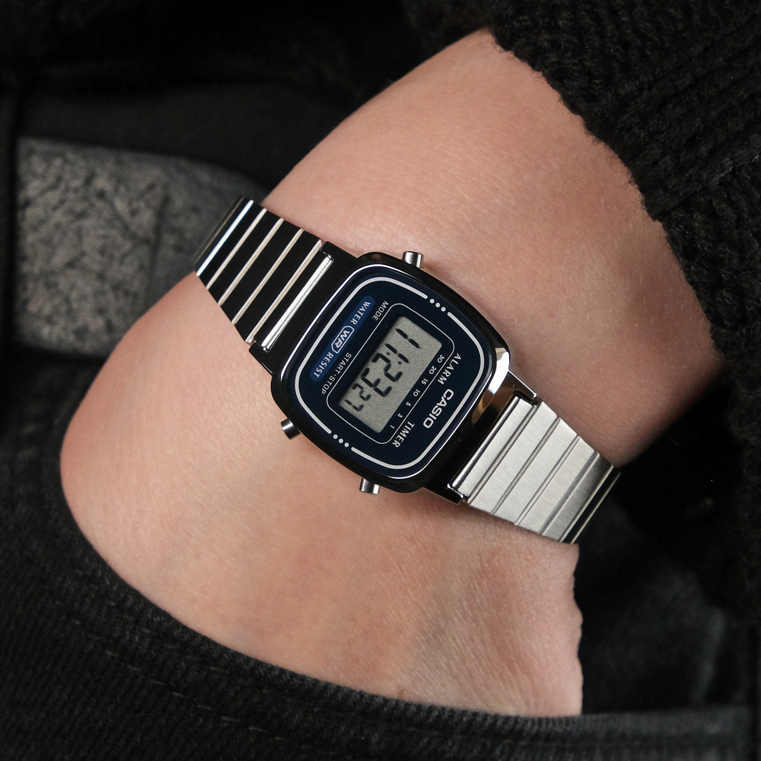 casio LA670WA-2