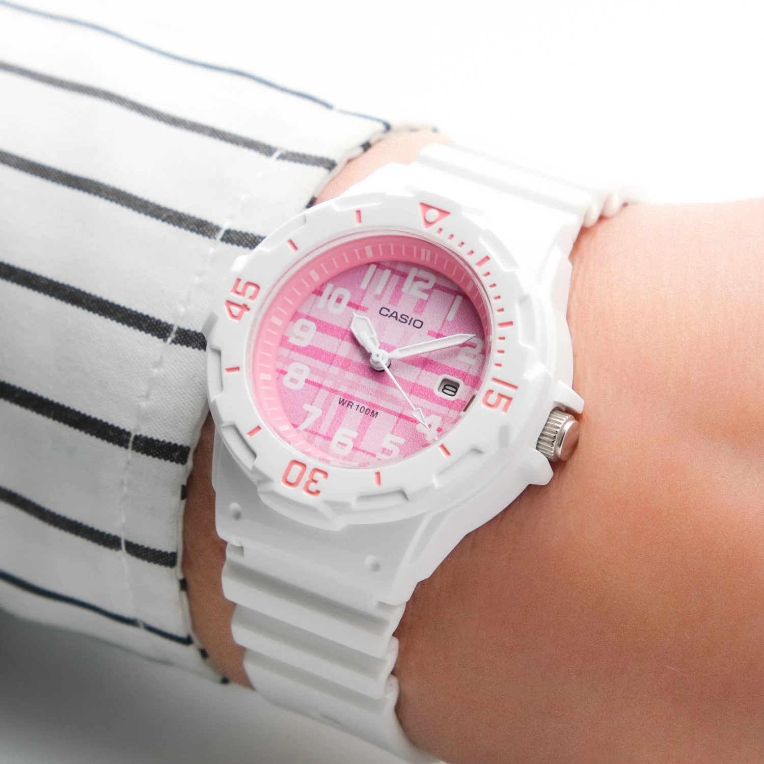 casio LRW-200H-4C