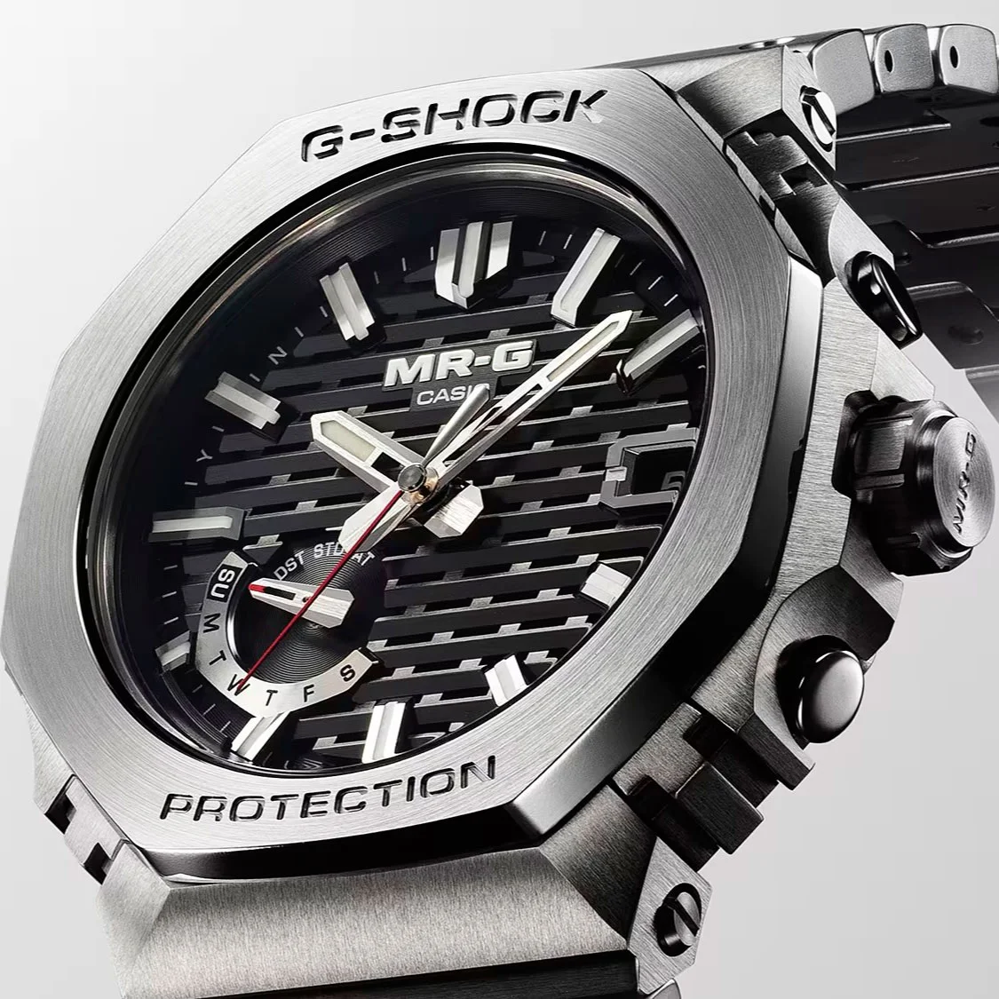 casio MRG-B2100D-1A