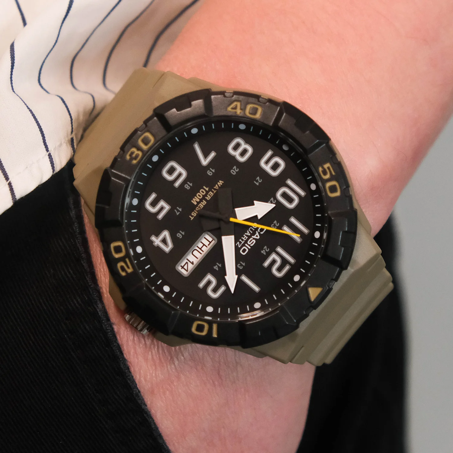 casio MRW-210H-5AVEF