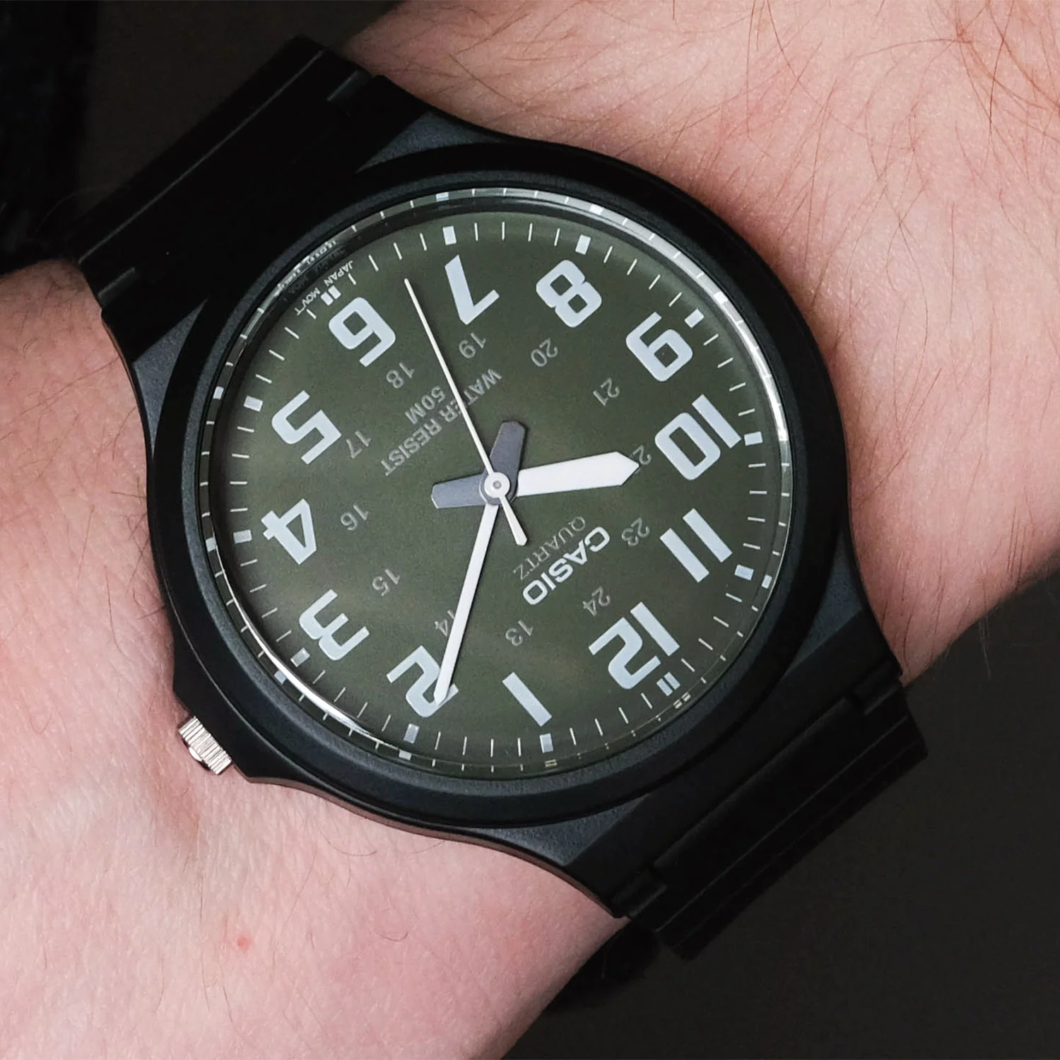 casio MW-240-3B