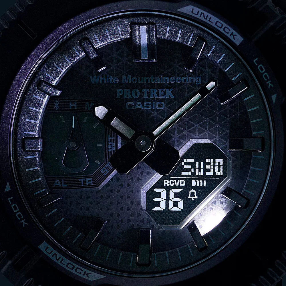casio PRJ-B001WM-1