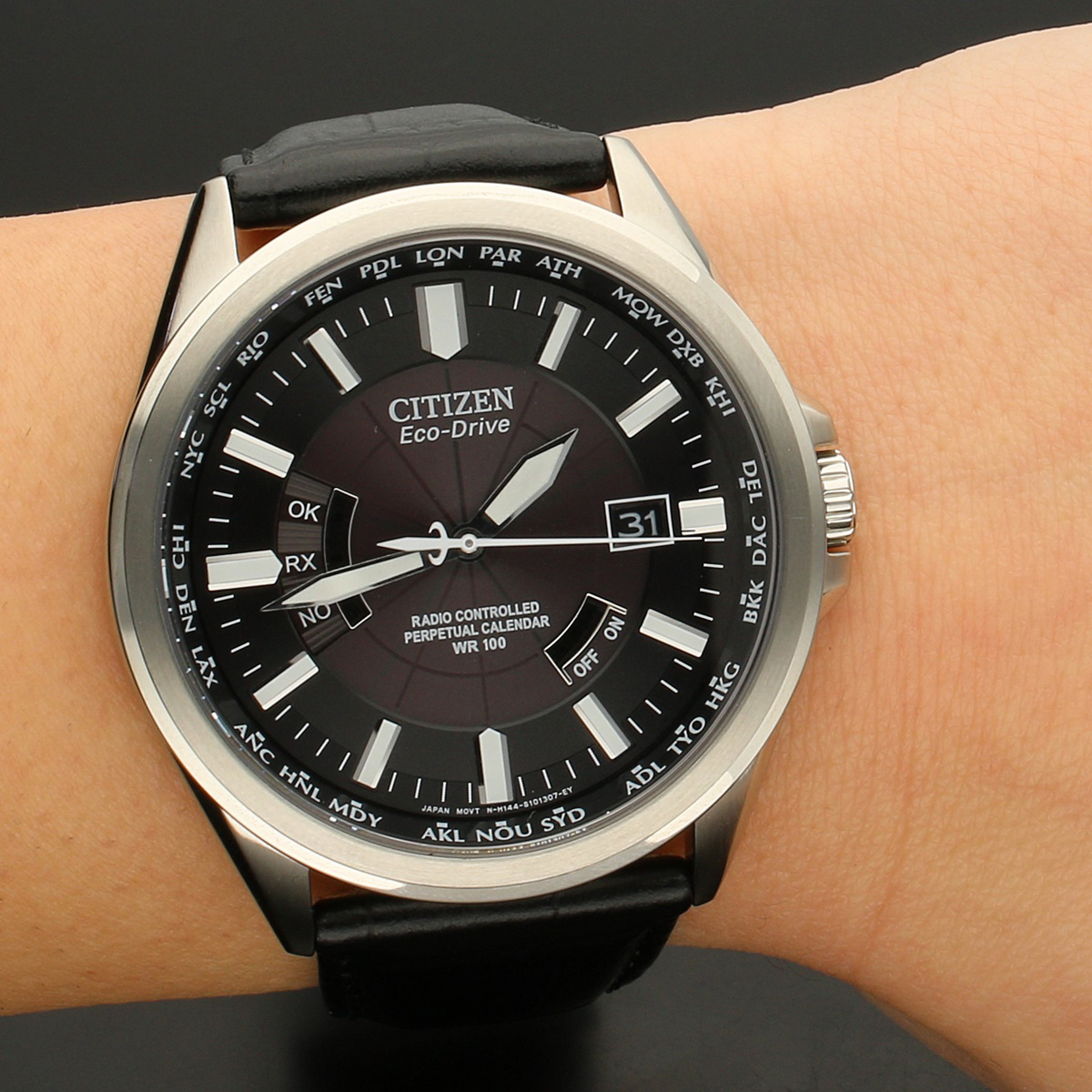citizen CB0010-02E