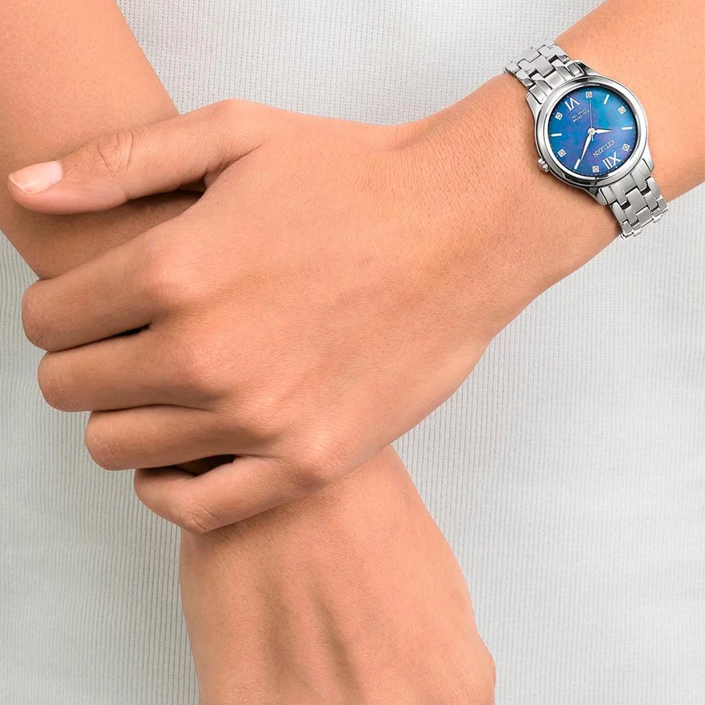 citizen EM0720-85N