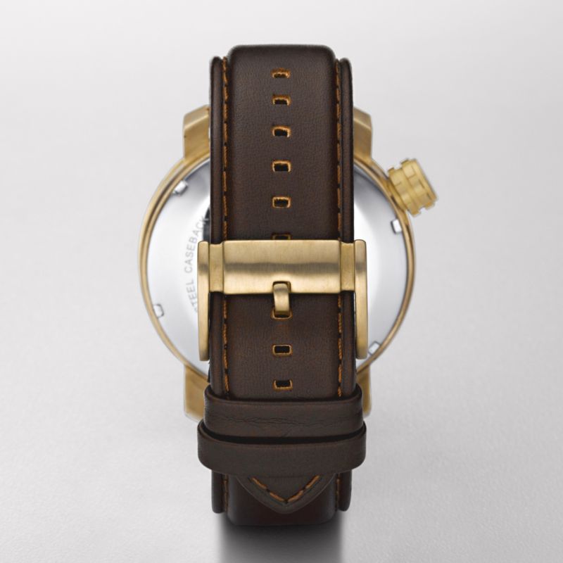fossil DE1002