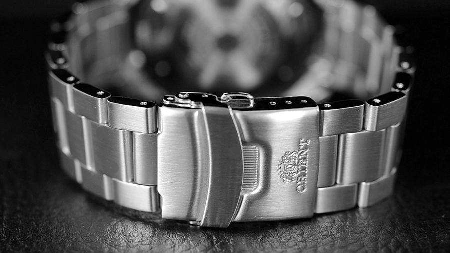 orient EM75002D