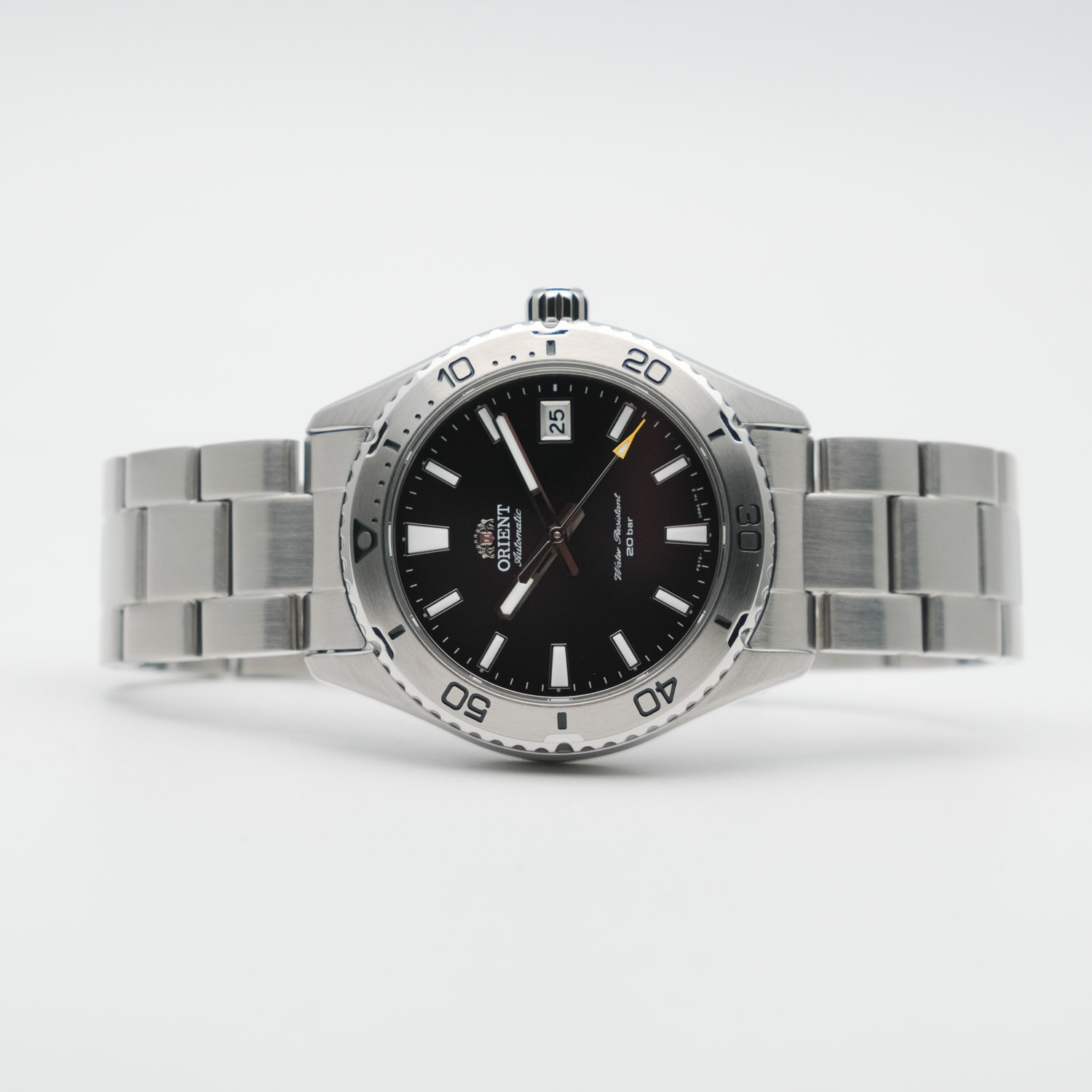 orient RA-AC0Q01B10B