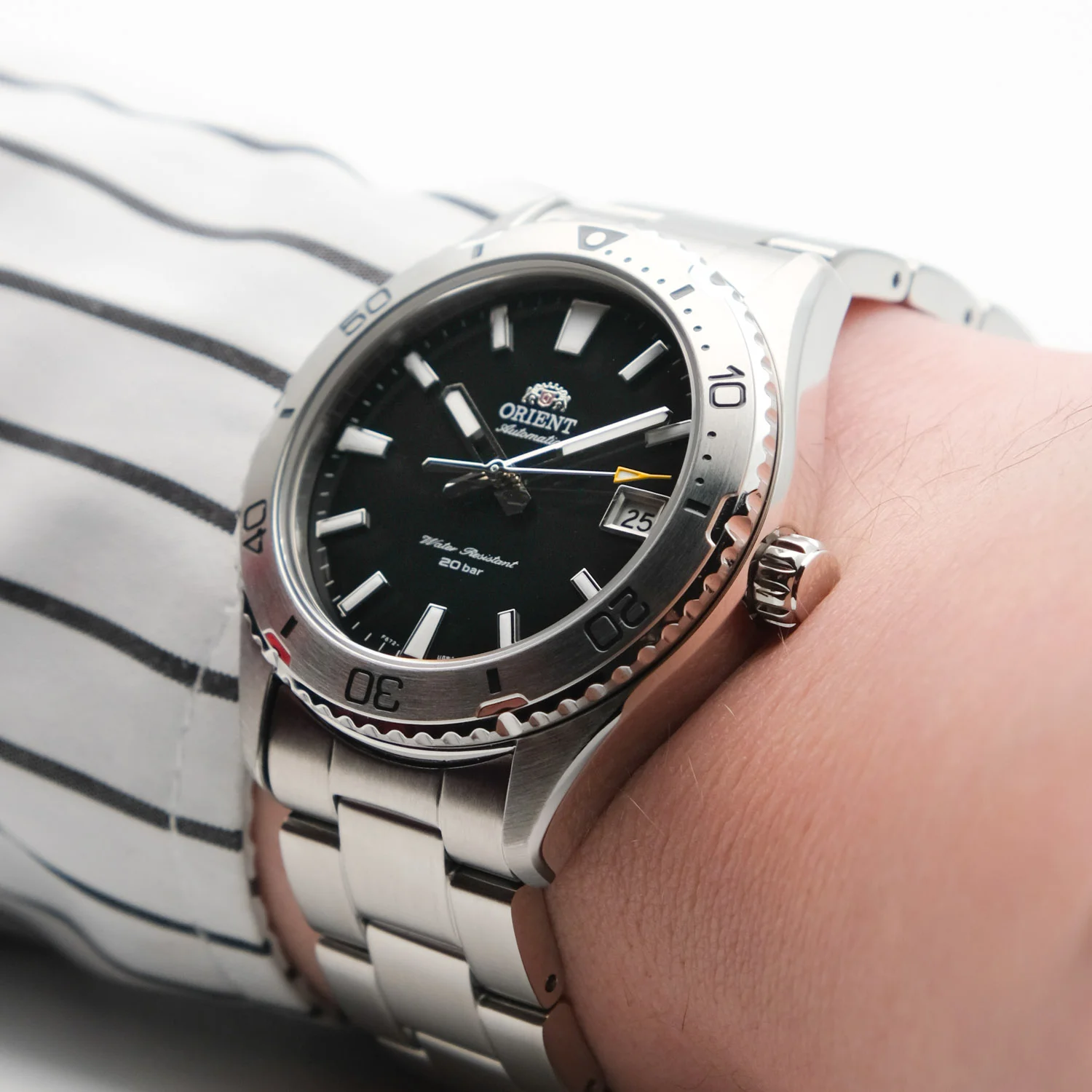 orient RA-AC0Q01B10B