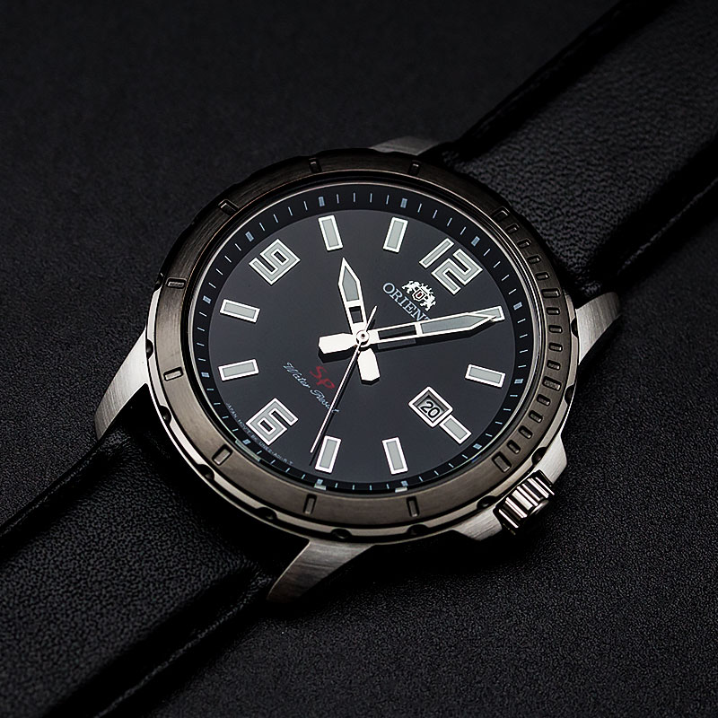 orient UNE2004B
