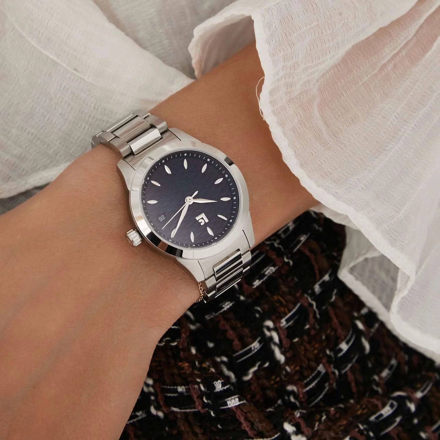 ouglich 4134B-4