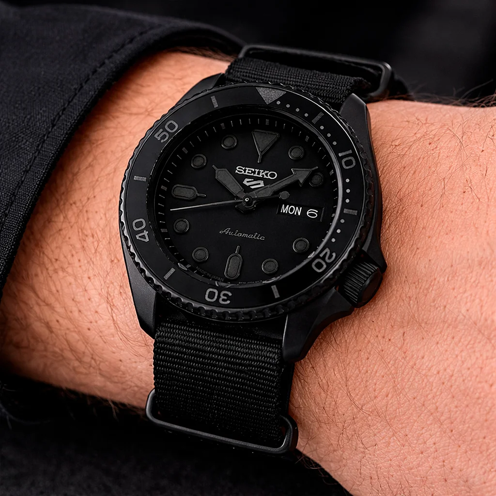 seiko SBSA025