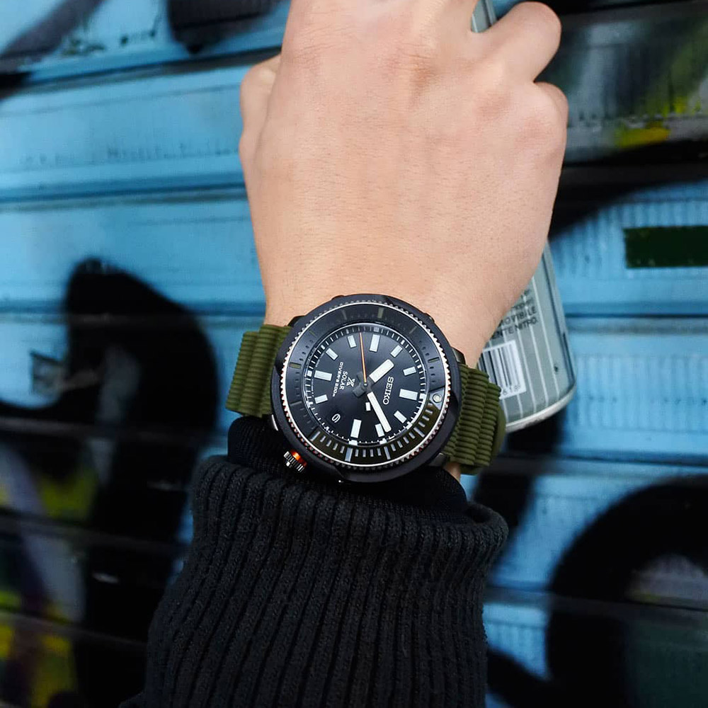 seiko SNE547P1