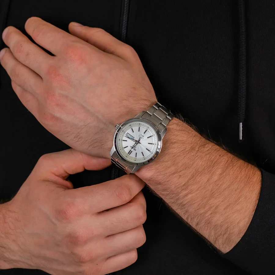 seiko SNKM83K1