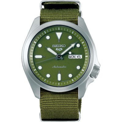 Вся коллекция Seiko 5 Sports