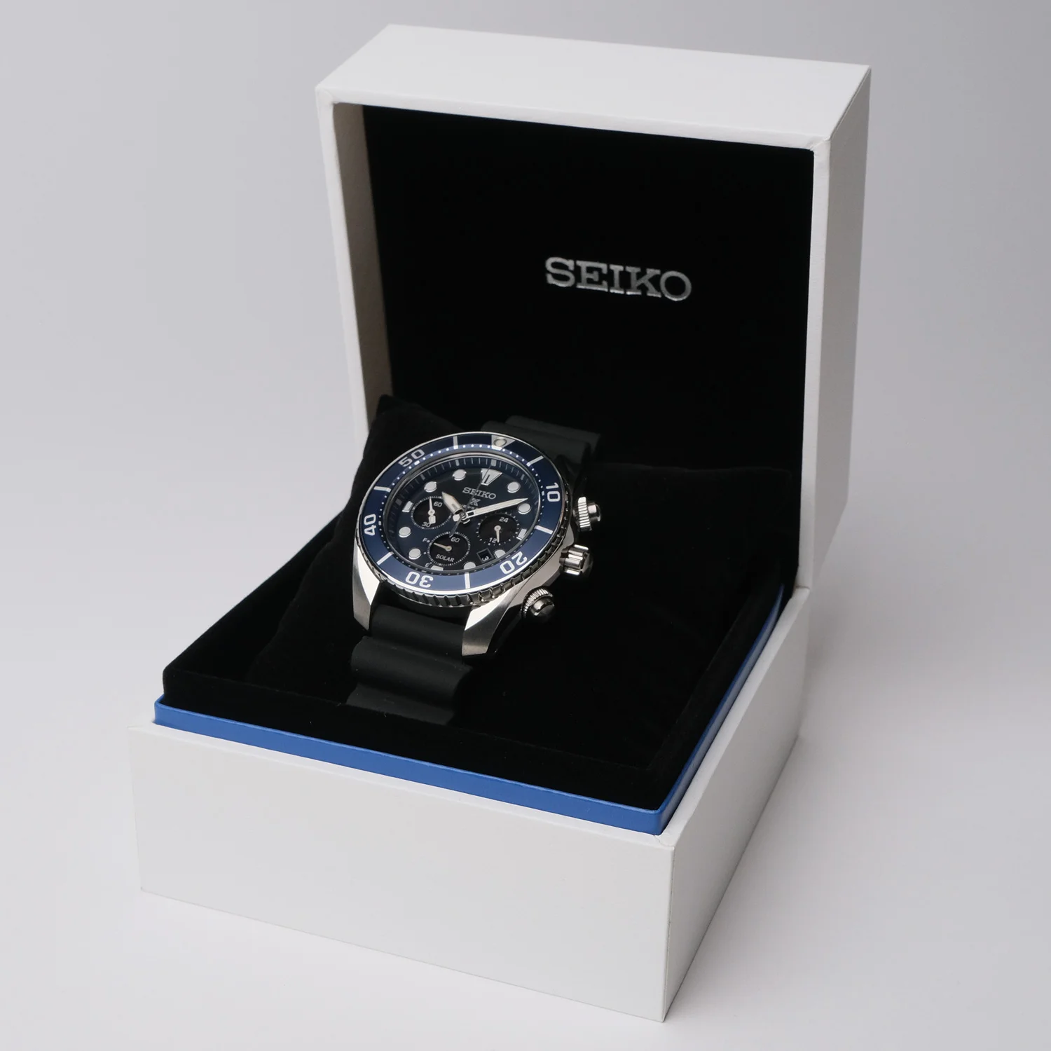 seiko SSC759J1