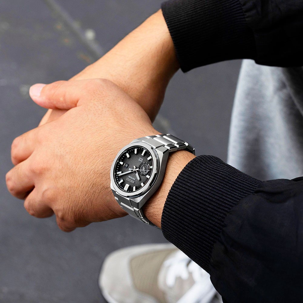 seiko SSJ025J1