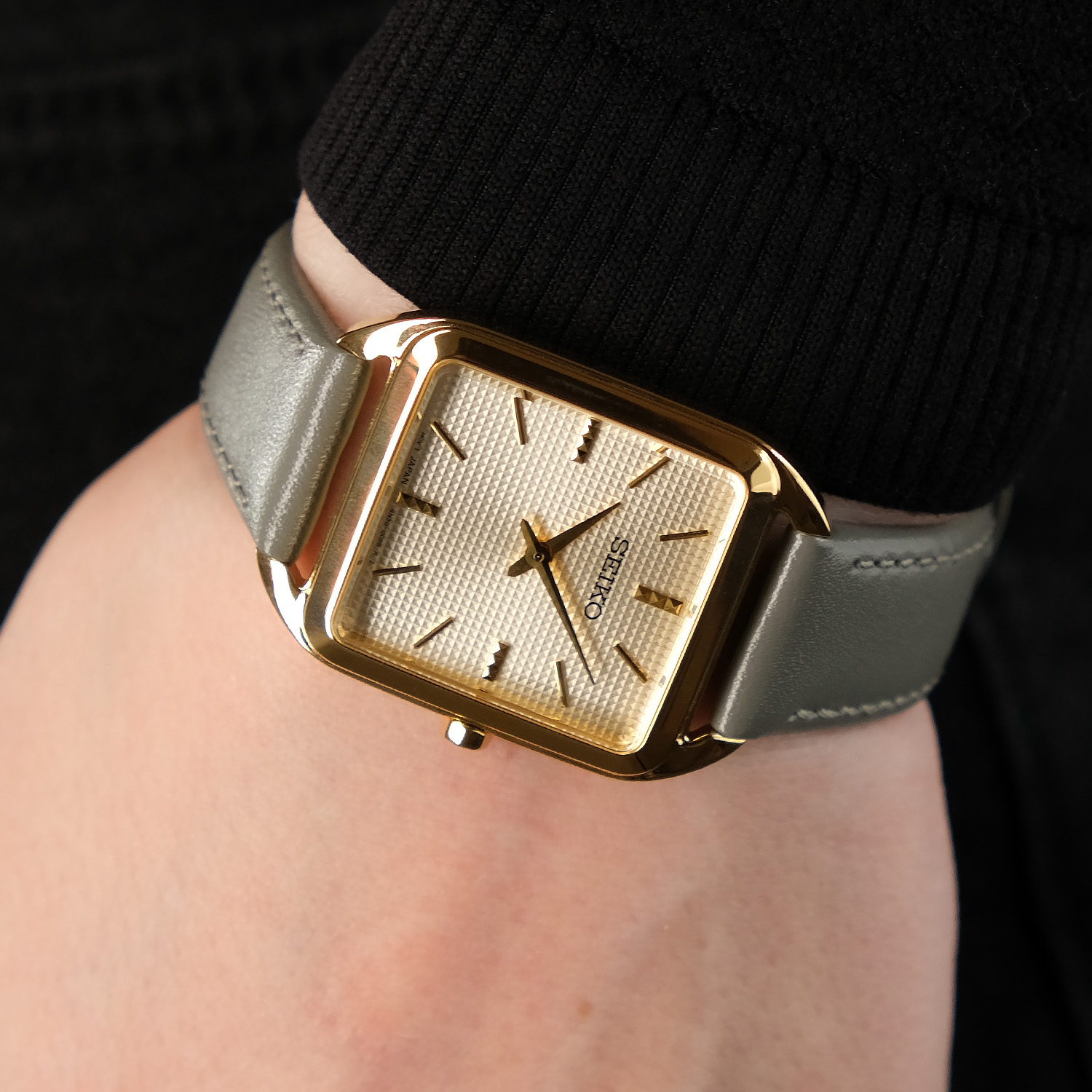 seiko SWR090P1